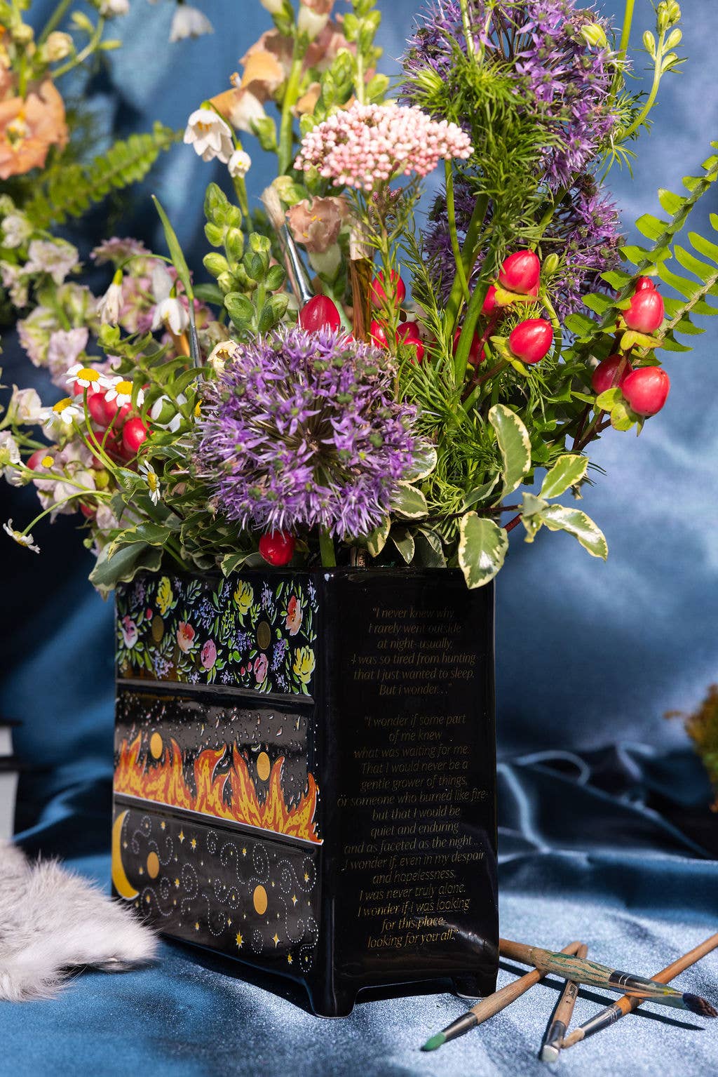 Feyre's Dresser Vase | ACOTAR